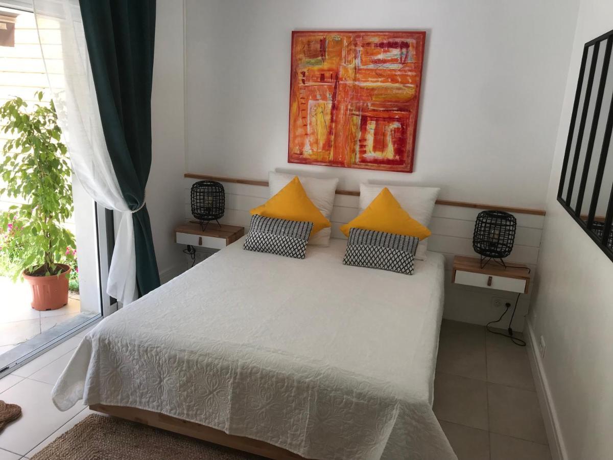 La Maison De La Dune - Chambres Climatisees - Jacuzzi 1Ere Seance Offerte - Piscine Chauffee Avec Abri Amovible - Plage Situee A 200M, Acces Direct Par Le Bois La Couarde-sur-Mer Ngoại thất bức ảnh